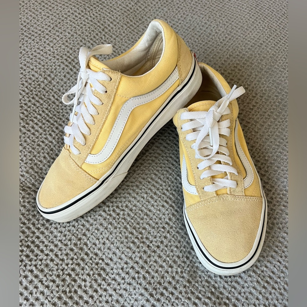 Vans Yellow and White Sneakers Size 8.5